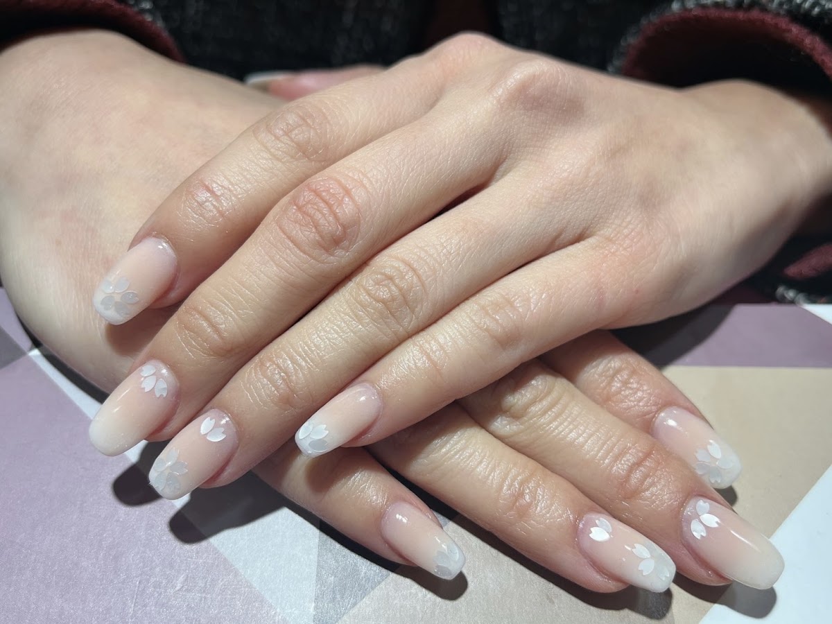 Miss Nail