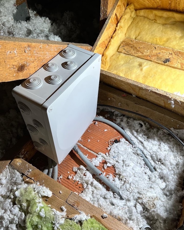 E.S.E.R.ÉLECTRICITÉ