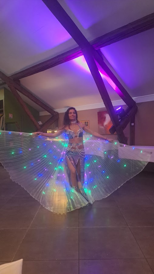 OM SHANTI Massages et Danses