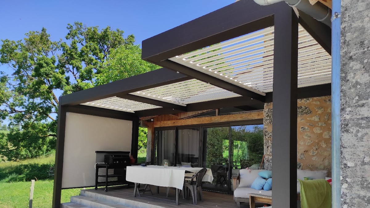 L'Atelier Ombre & Lumière - Pergolas Bioclimatiques