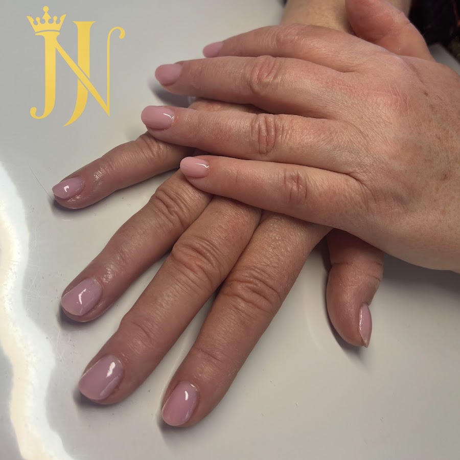 NJ nails sisters