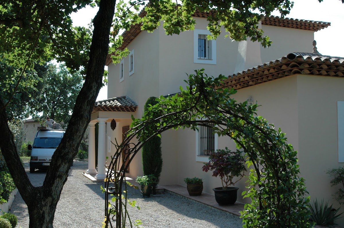 Art Déco Façade