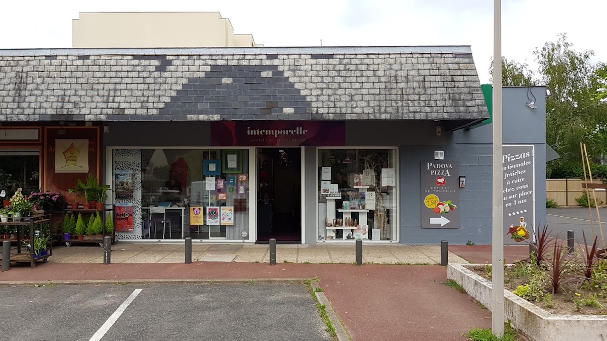 Intemporelle