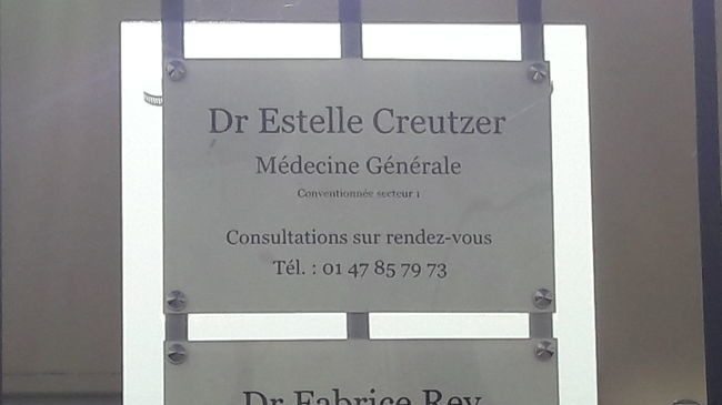Dr Estelle CREUTZER