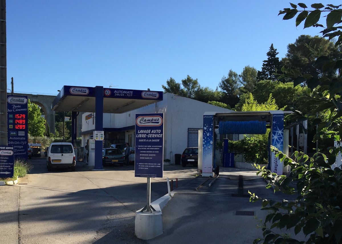 STATION SERVICE - GARAGE CAMPUS - MOTRIO
