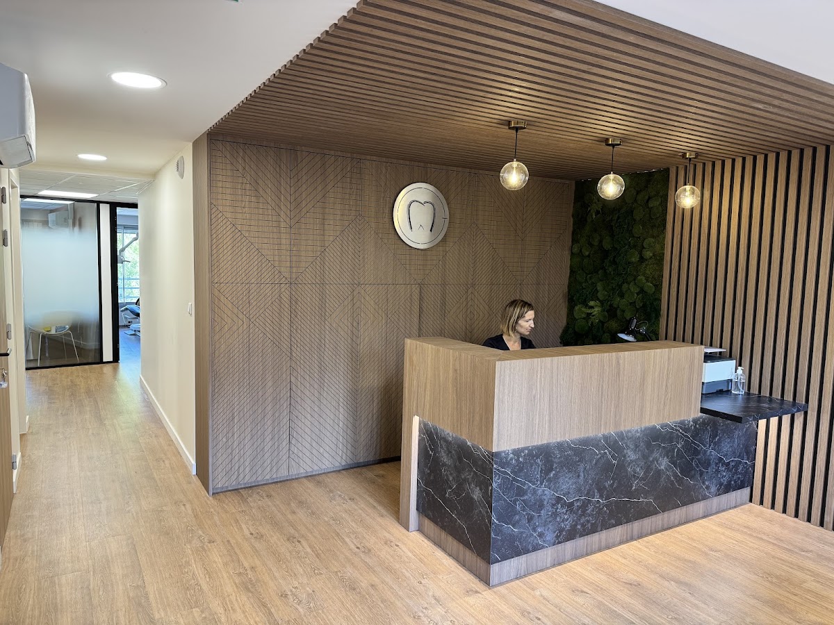 Dr Maxence GEFFLOT - Dentiste - Rennes