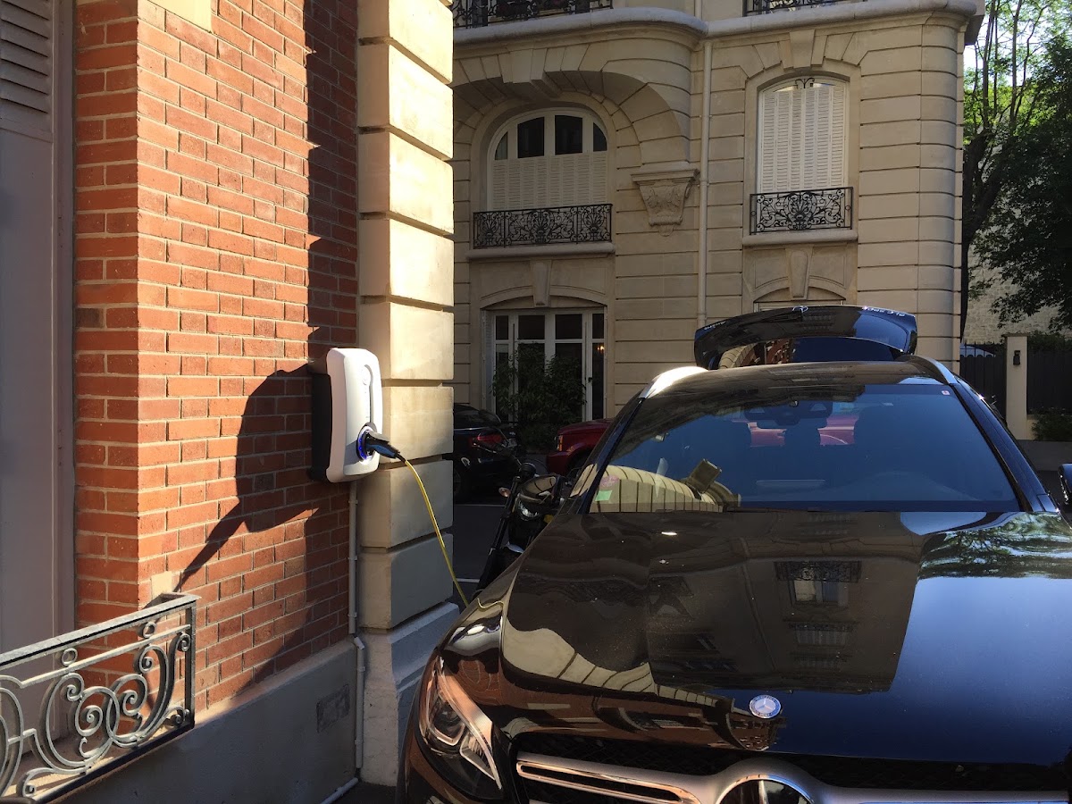 Borne de recharge - Carrondo Electricité