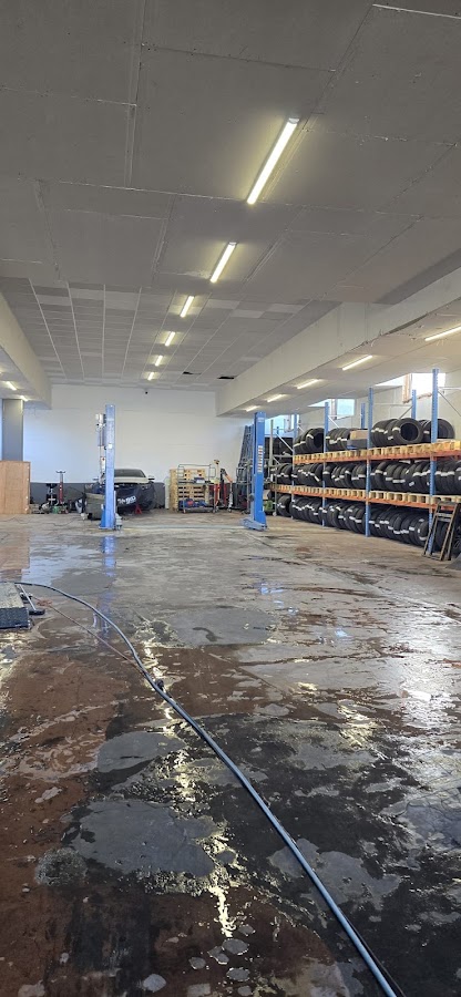 Garage: Utile' Auto 67