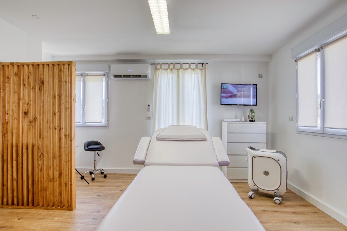 L' Atelier des soins -Head spa - Expert Jetpeel & Madérothérapie, Radiofréquence -à Six-Fours