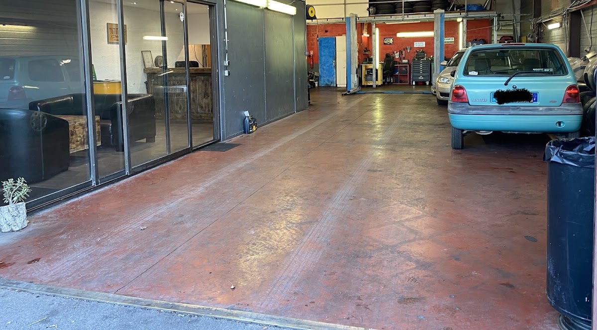 MCS GARAGE