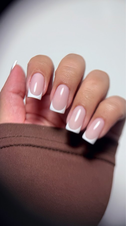 Sandra Nails - Manucure Russe