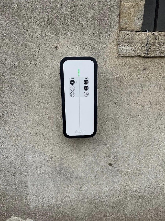Emb2