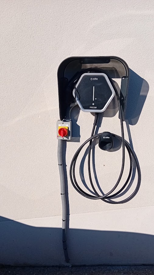 DELEC-RÉSEAUX Installation borne de recharge IRVE – Meulan-en-Yvelines