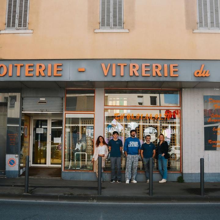 MIROITERIE VITRERIE DU LYCEE