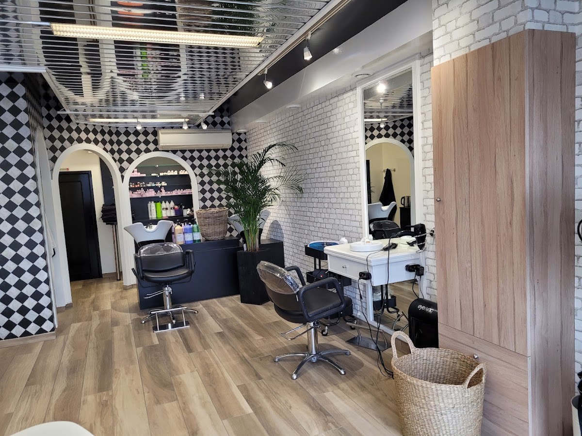 Agnes K.Koiffure