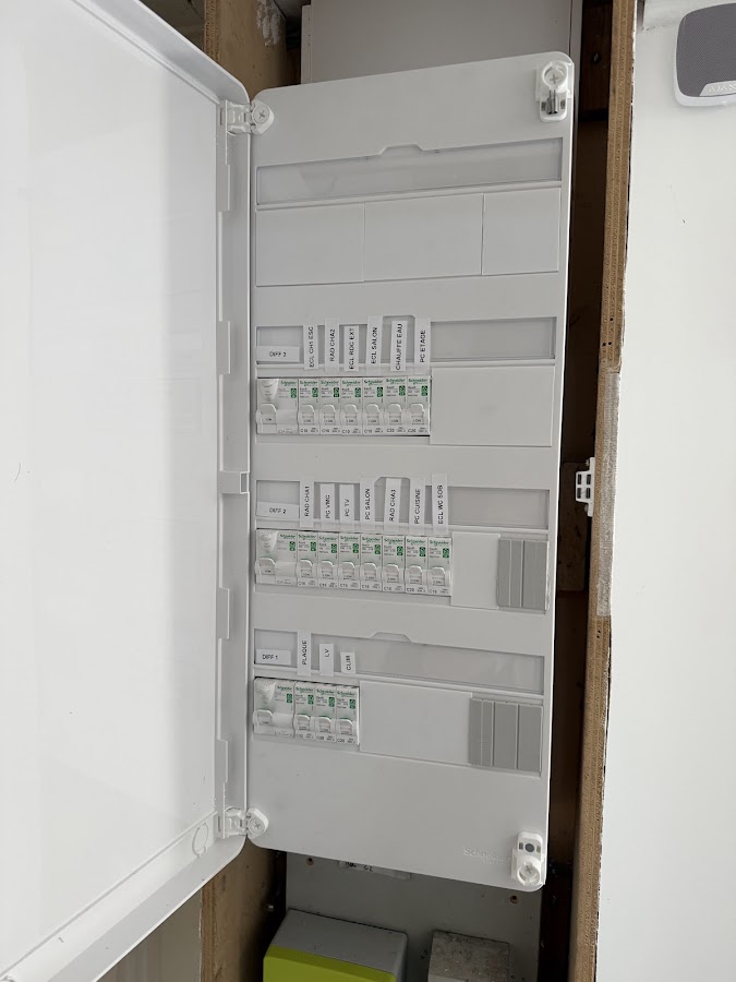 Ours Elec | Électricité générale Oise (60)