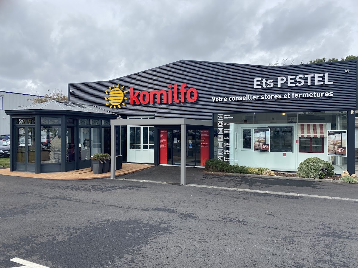 Komilfo Ets Pestel à Bernay - Pergolas, Stores, Fenêtres, Menuiseries