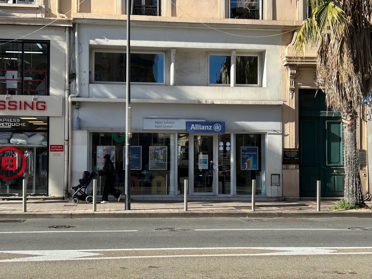 Allianz Assurance Cannes Croisette - Yann SALAUN