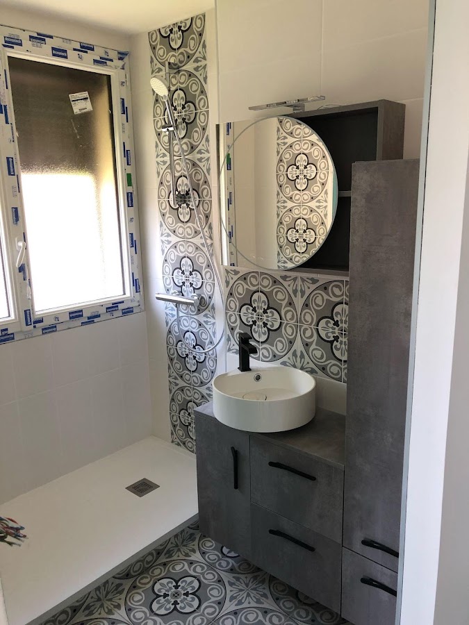 AB PLOMBERIE CHAUFFAGE - Plombier Chauffagiste Ugine - Rénovation salle de bains