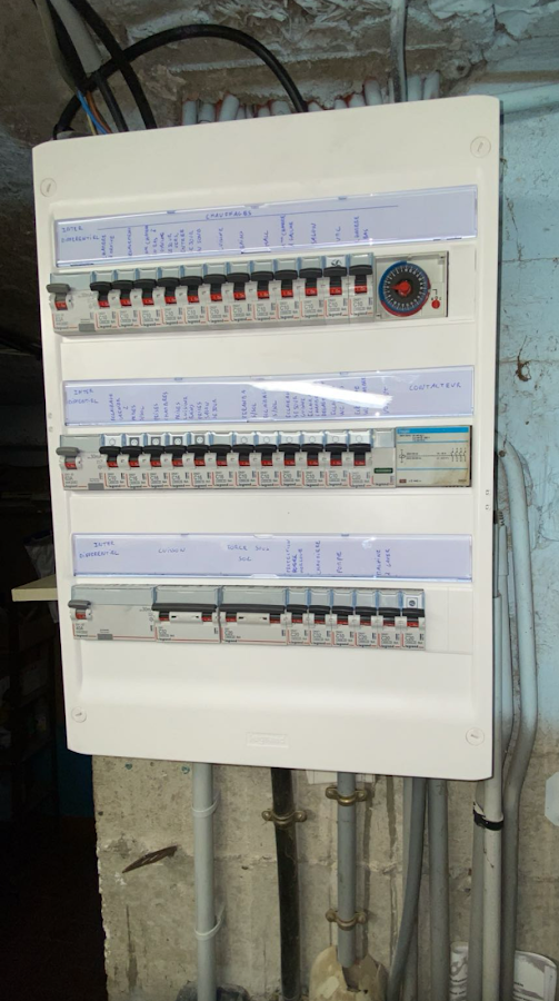 At Electricité