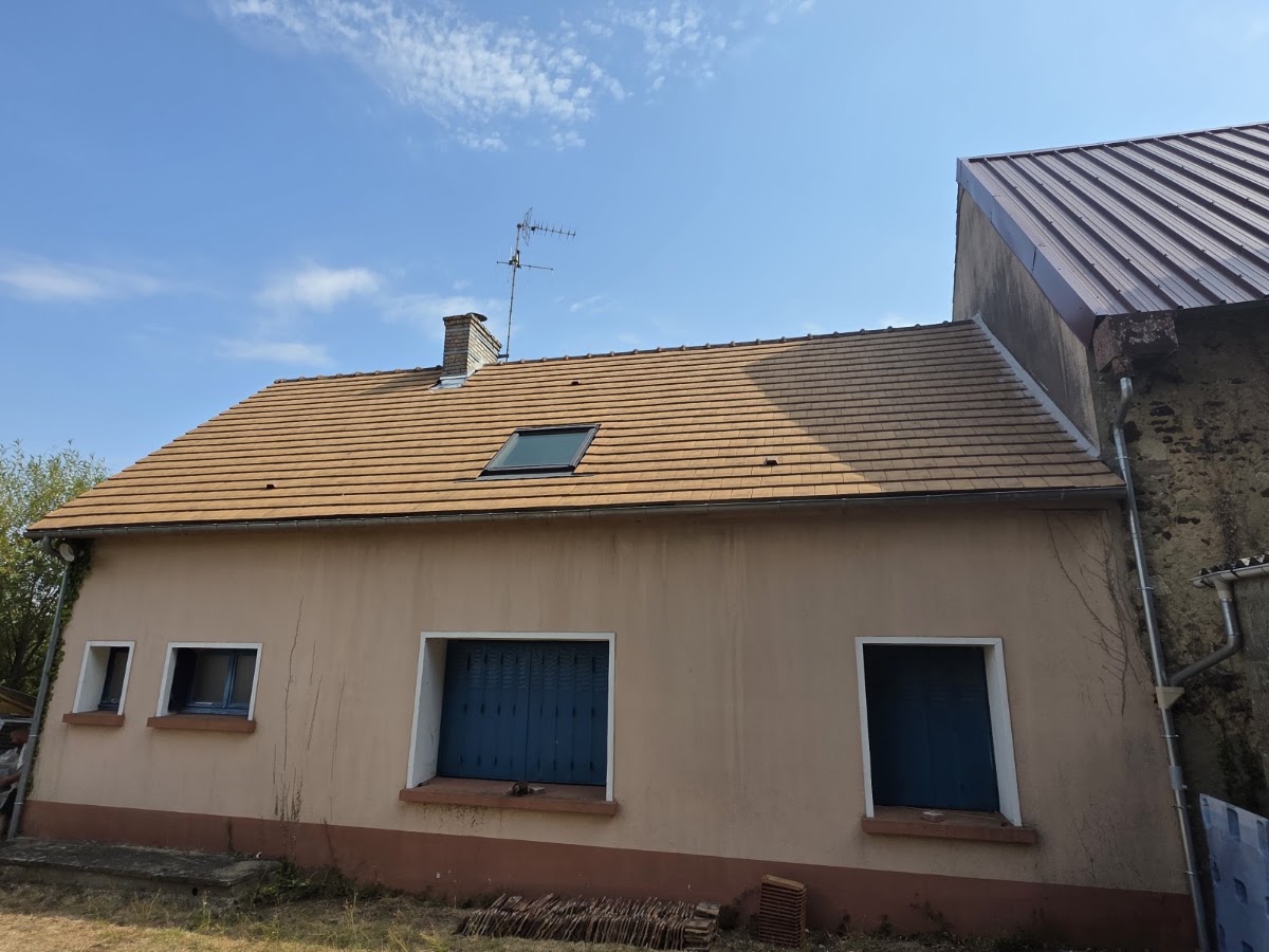 LOK renovation charpente couverture ramonage menuiserie aménagement de combles