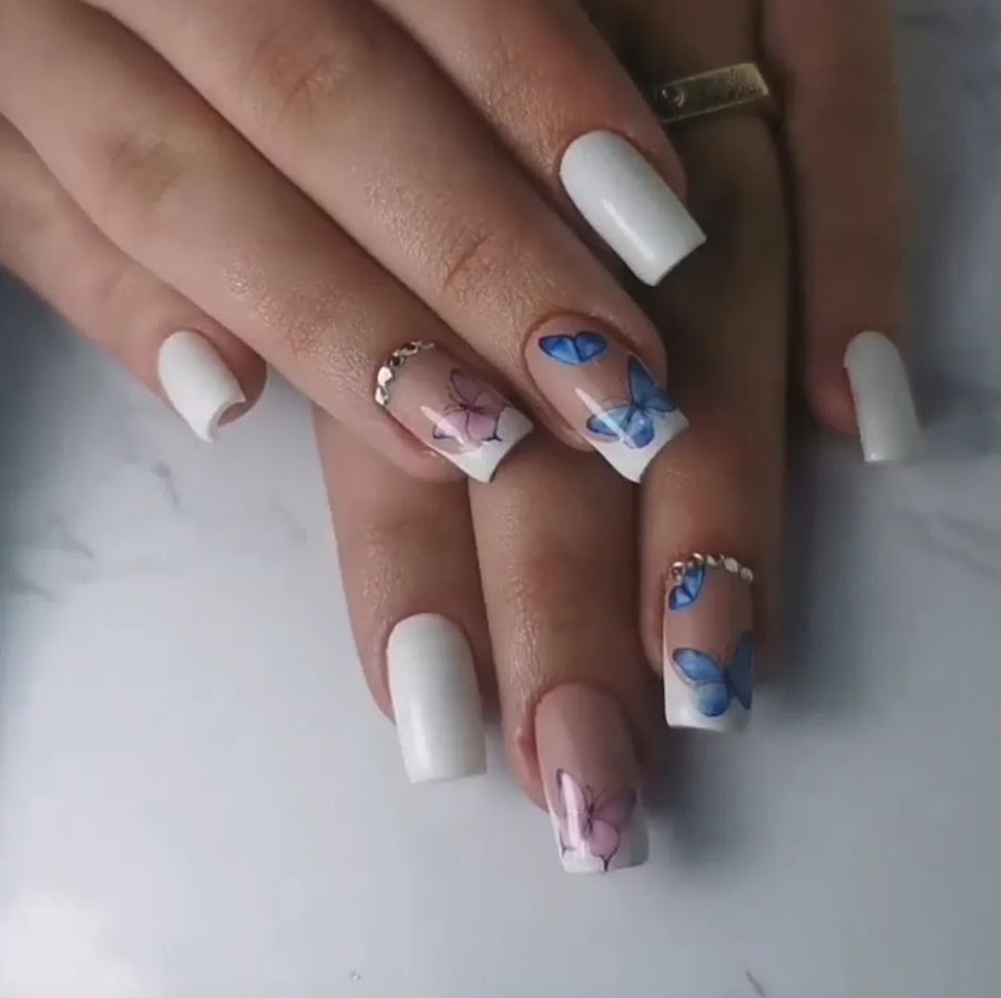 Little doll nails