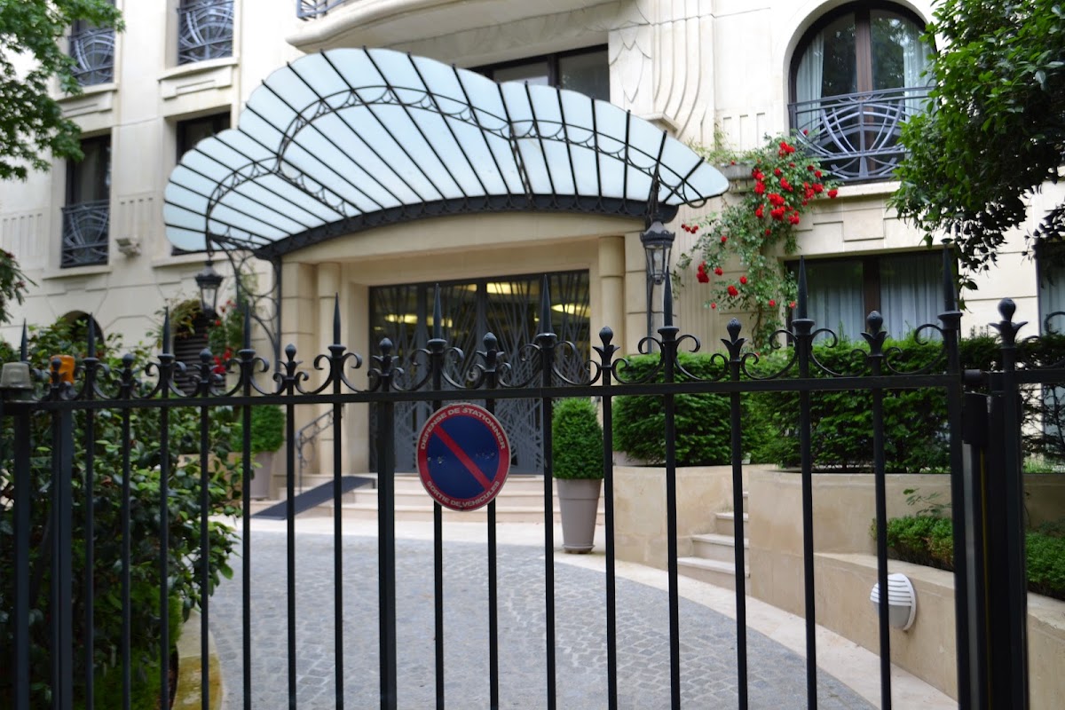 Arif Law Offices, P.C. France and United States Immigration Law Firm - Paris Office