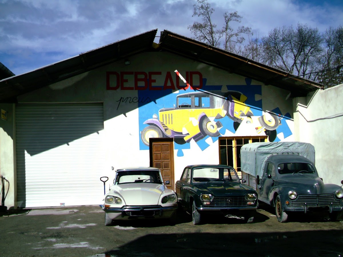 GARAGE DEBEAUD