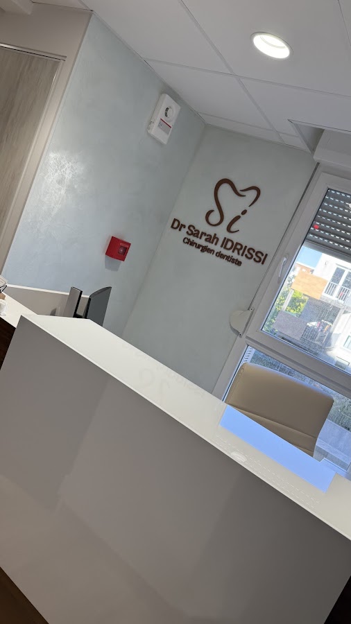 Dr Sarah Idrissi-Abarkane - Chirurgien dentiste