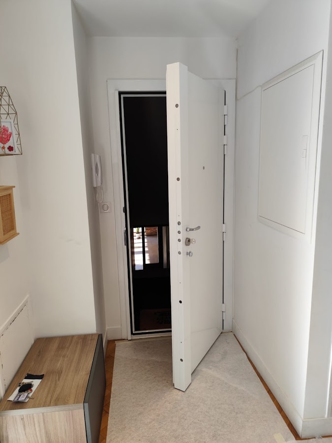 FENETRES S.D.B.P SERVICES 105TER AV ROGER SALENGRO 94500 CHAMPIGNY SUR MARNE