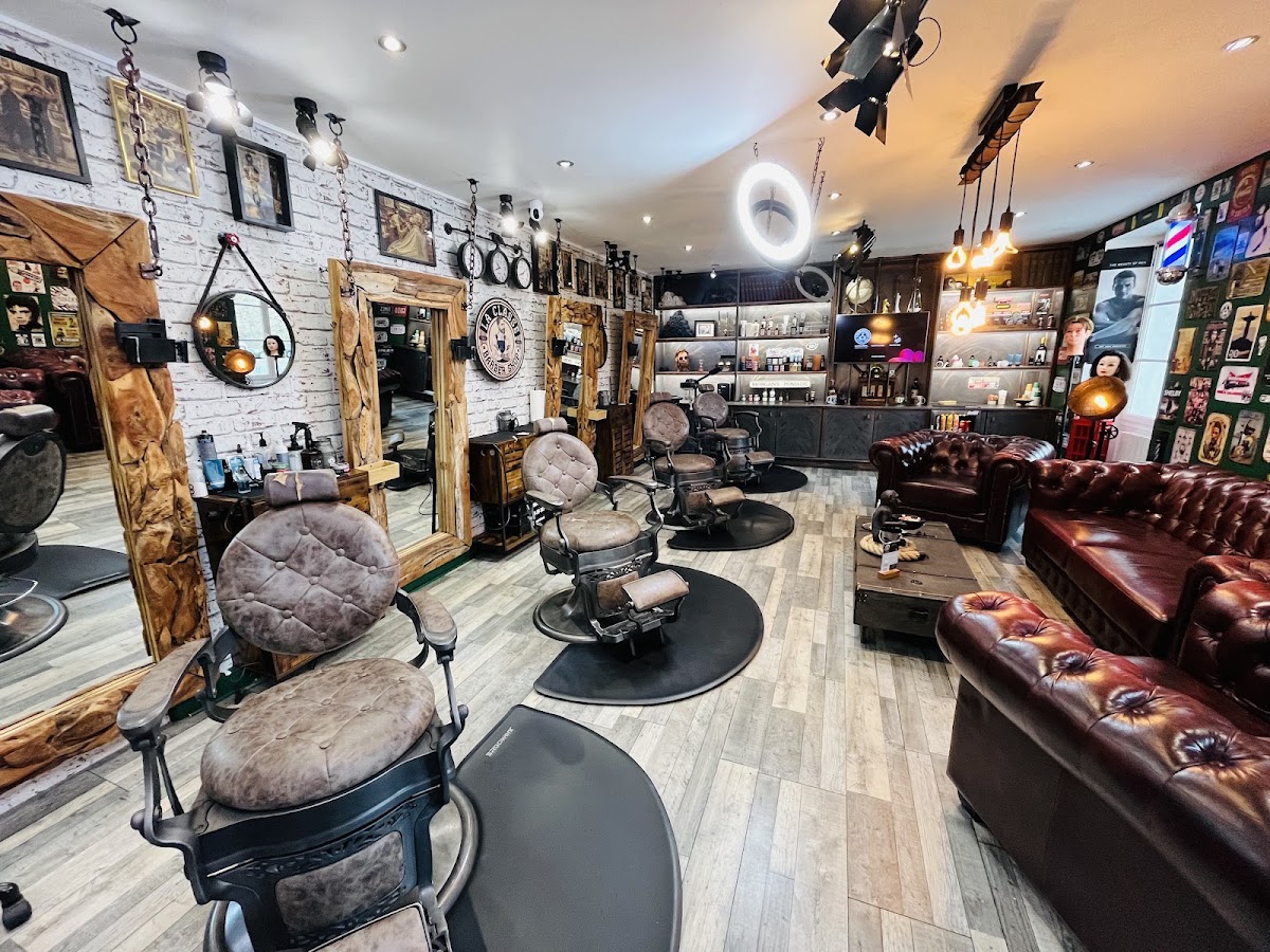 La Classe Barber Shop