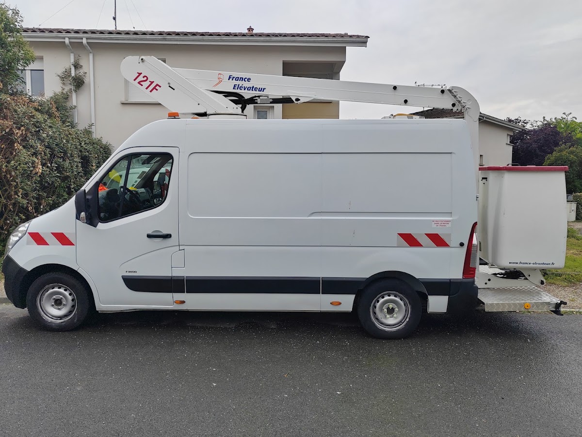 TECHNICOM33