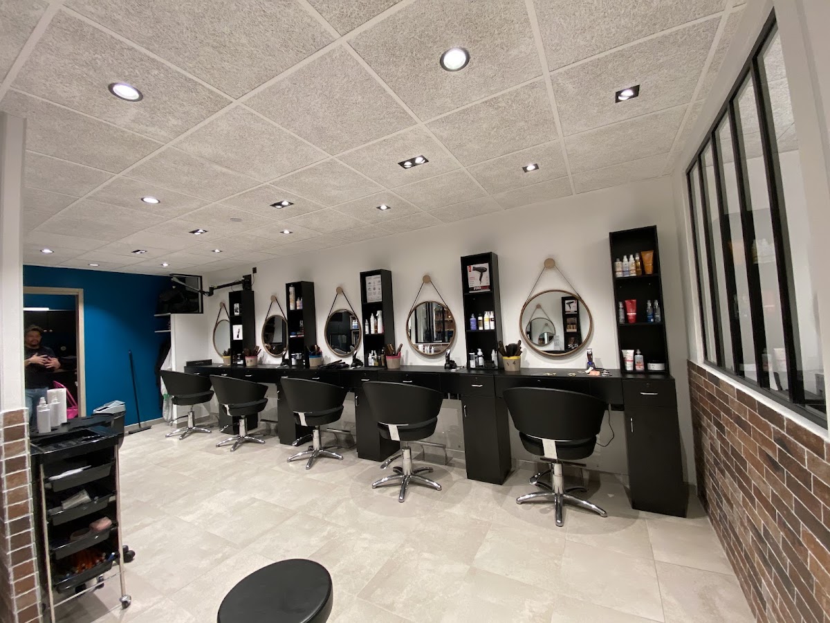 Au P'tit Salon (Le Fousseret)