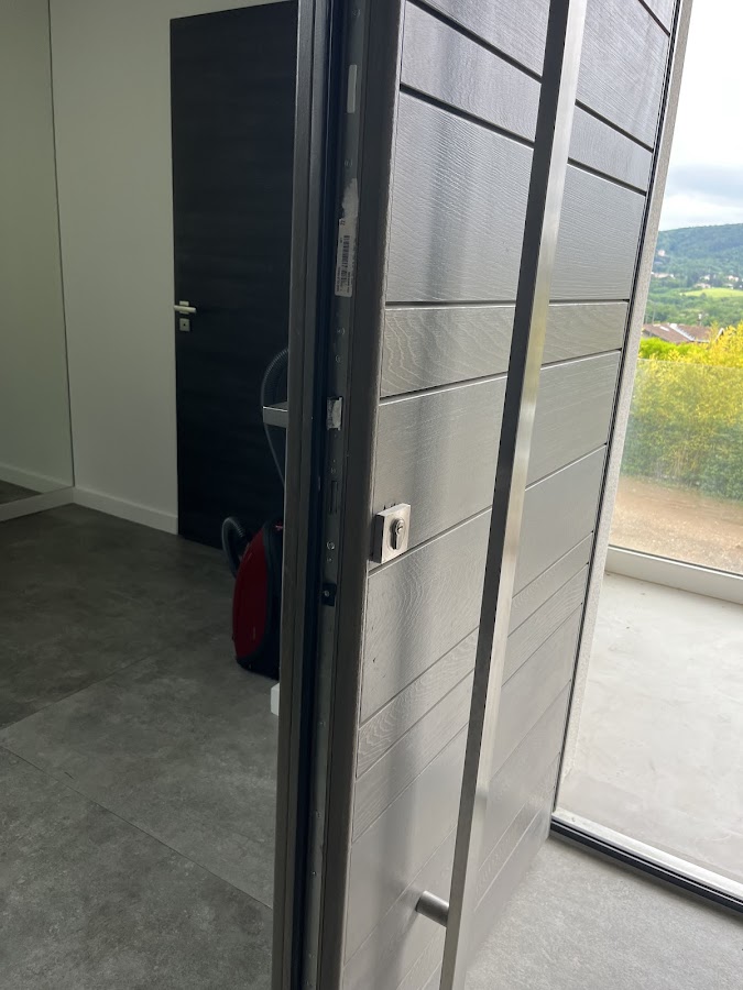 SV149 Serrurier Oullins-Pierre-Benite