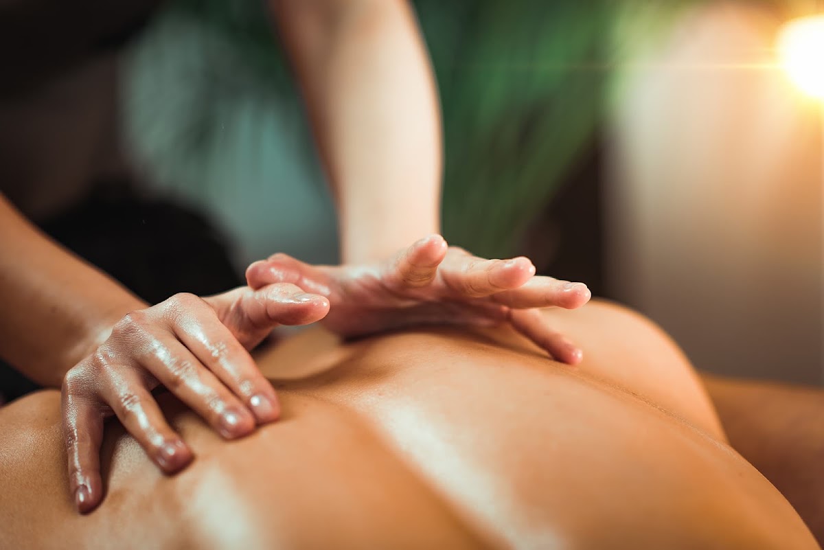 JIN YUAN BAO Massage Taverny