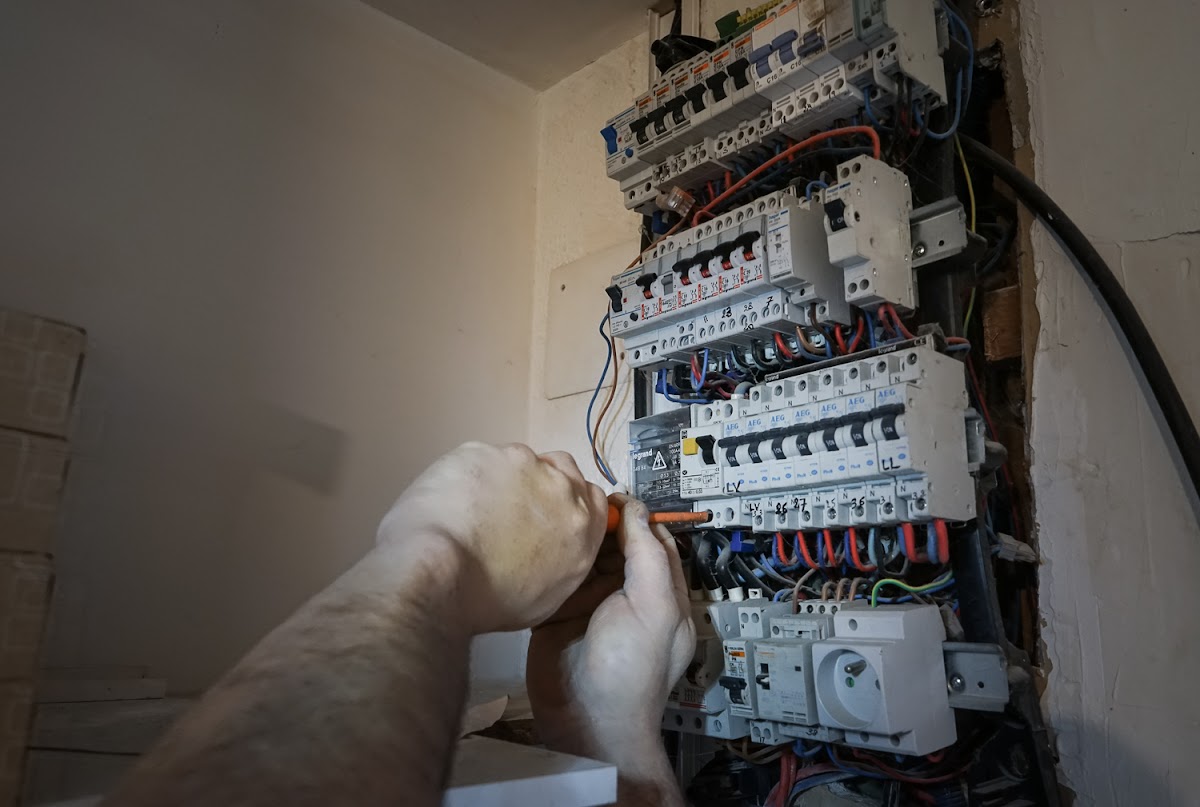 AVENIR ELEC 17