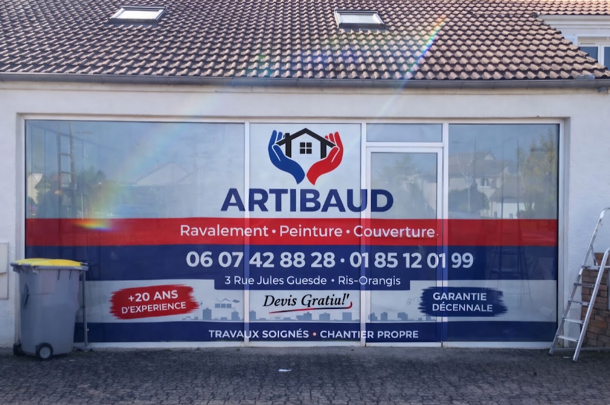 Entreprise Artibaud couverture, ravalement peinture nettoyage toiture façade