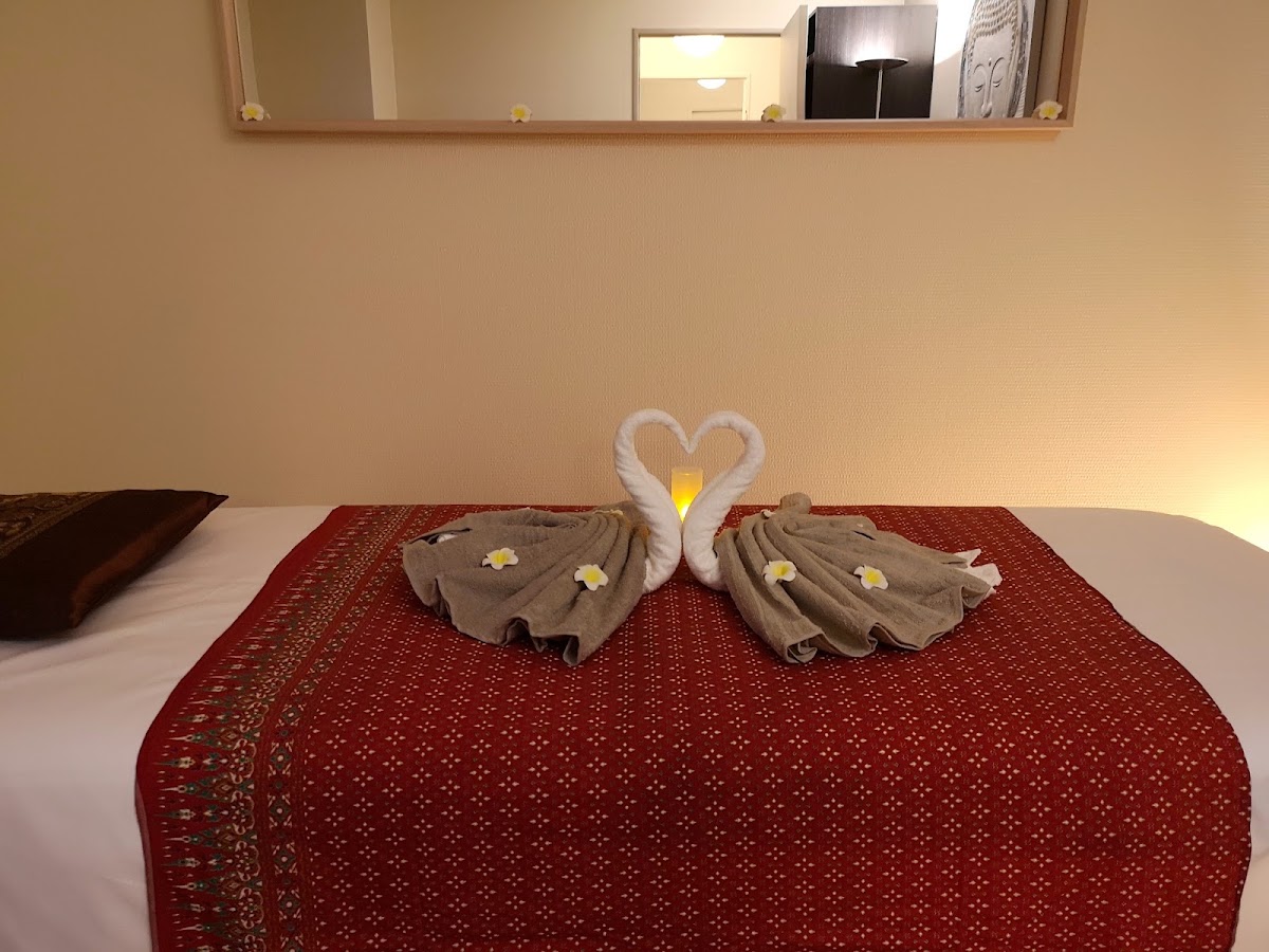 Ban Rak Bien-Être Thai Massage Rousseau Wassana