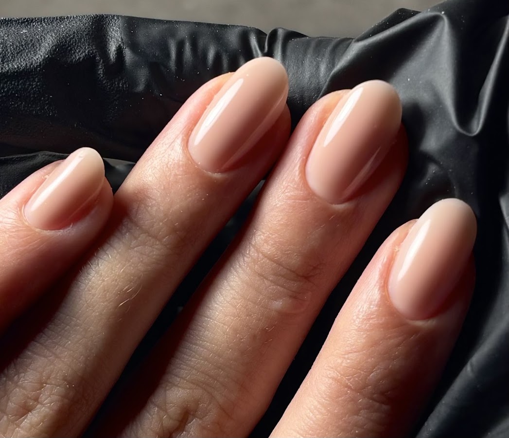 Maison J - Onglerie Spécialiste Manucure russe et ongles naturels
