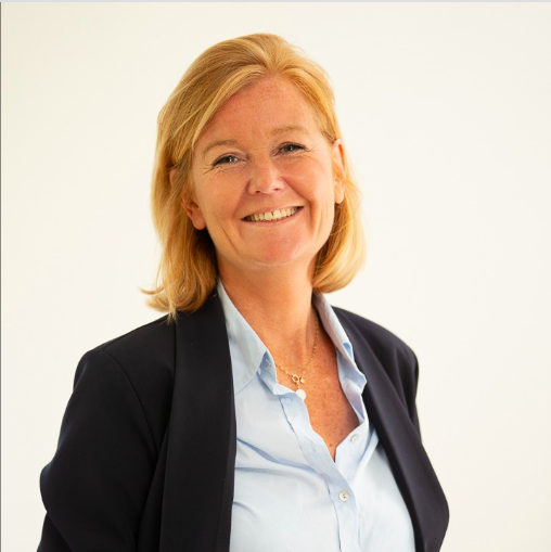Laetitia Plummer - IAD immobilier Chatou