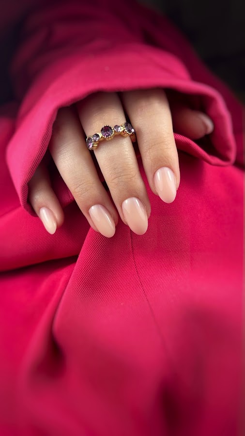Anails by Anastasia