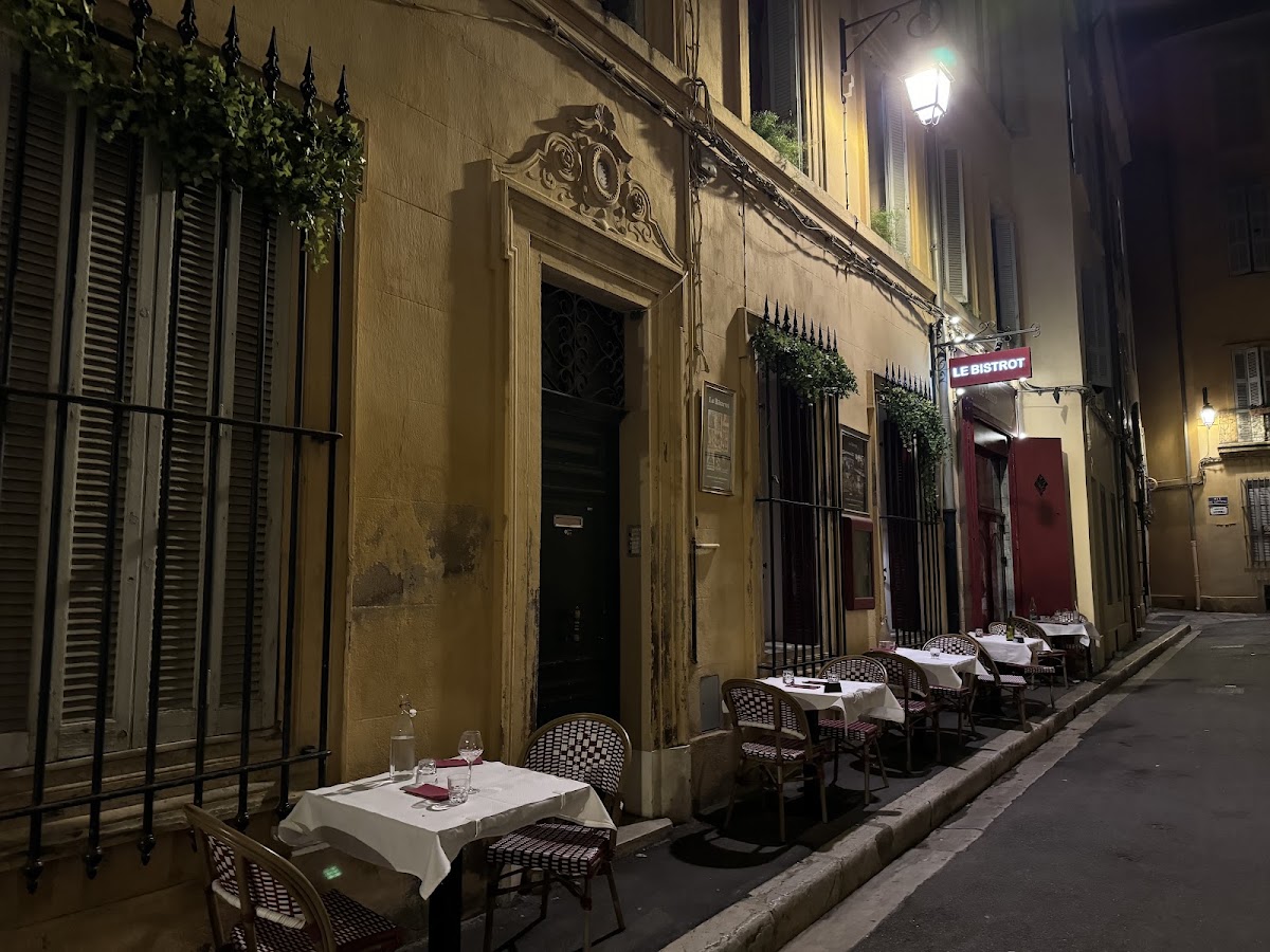 Le Bistrot