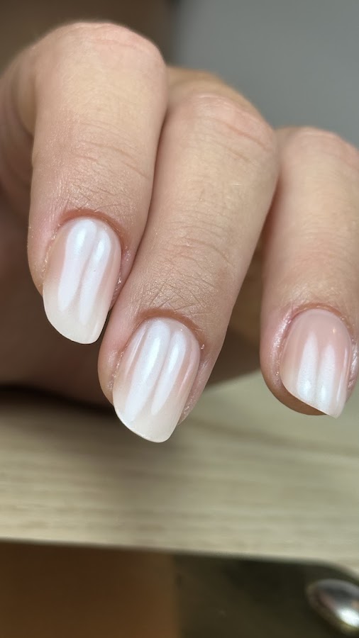 Laura.Nails