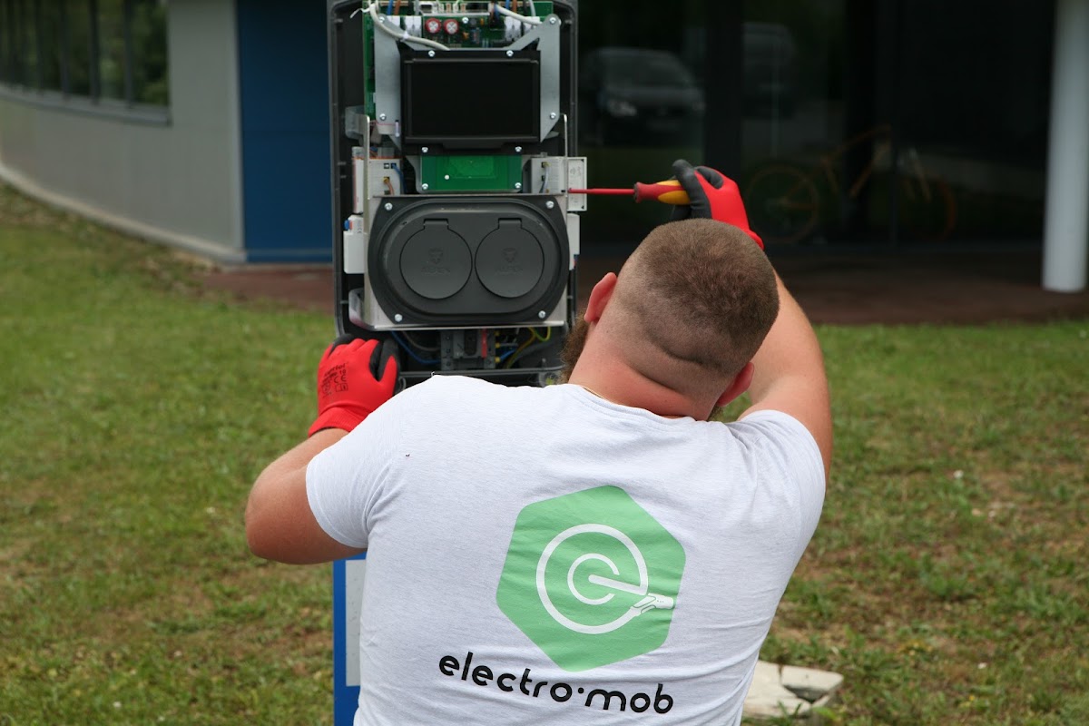 Electro-Mob