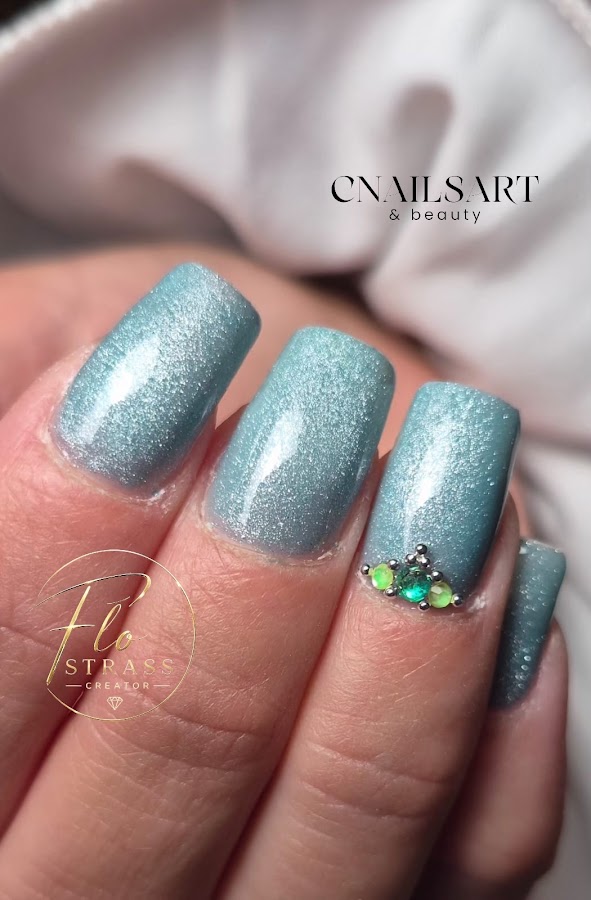 C NAILS ART & Beauty Prothésiste ongulaire, Onglerie, Spécilalisée nail art, Extensions de cils, VAUREAL 95