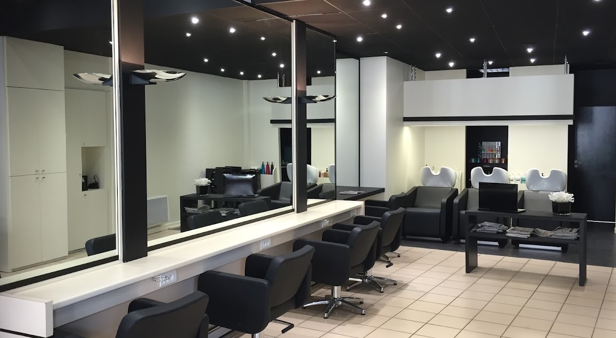 Stephan by AD Coiffure