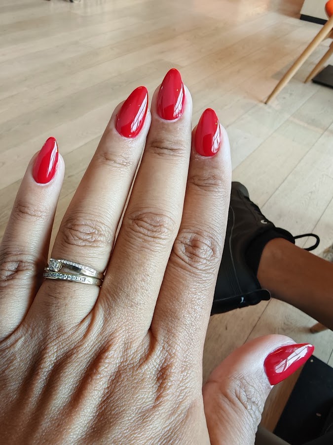MASSY NAILS & BEAUTÉ