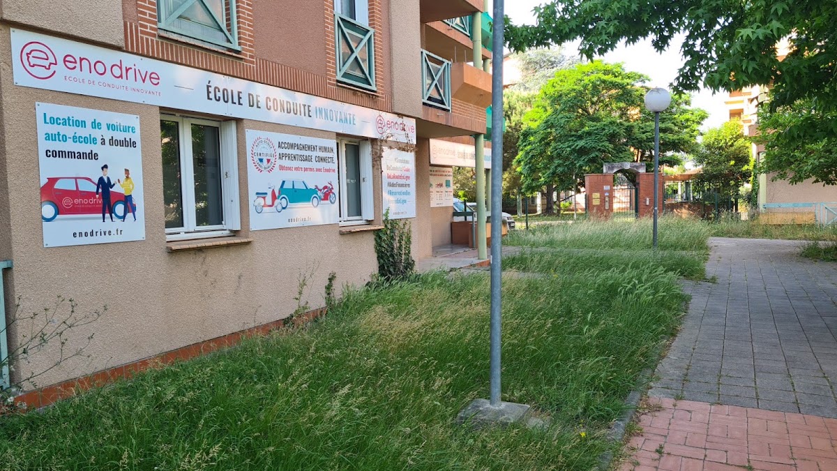 Ecole de conduite ENODRIVE et location voitures double commande