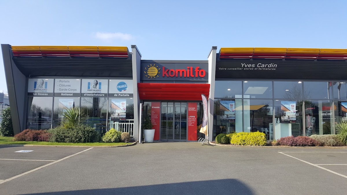 Komilfo Cardin Stores et Fermetures à Saint-Malo - Pergolas, Stores, Menuiseries