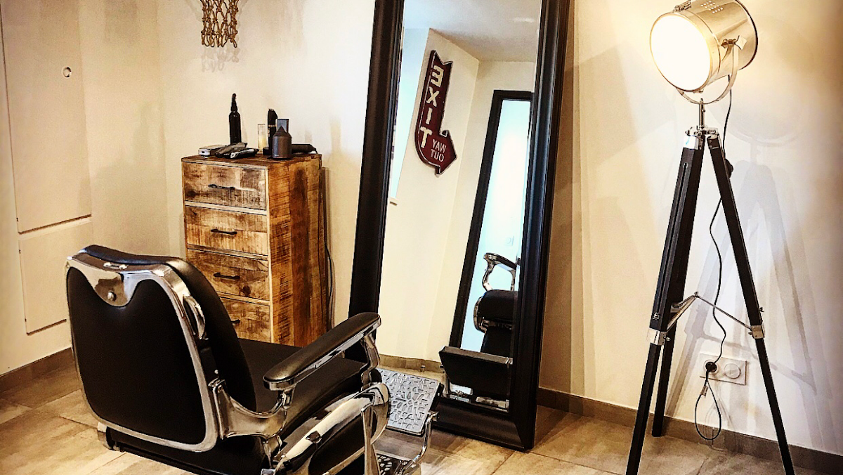 Privé by Jean Christophe ( Coiffure Homme Barbier)
